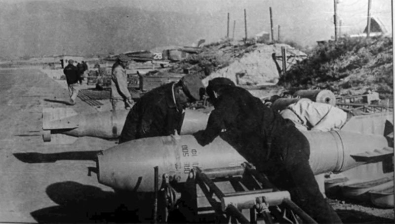 Штурмовик Су-25 в Афганистане Штурмовик Су-25 в Афганистане
