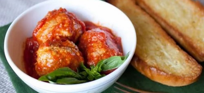 Тефтели с подливкой в мультиварке - оригинальные и вкусные рецепты простого блюда