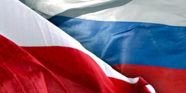 Польша решила воевать с рублем, нефтью и газом из РФ