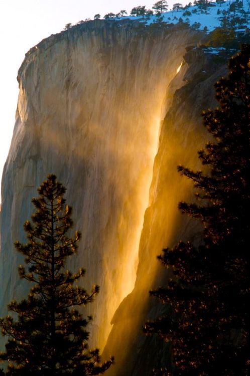   Horsetail Falls