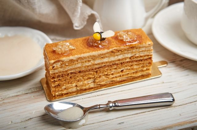 Ржаной, ливерный и с черносливом. 5 удивительных рецептов медовиков