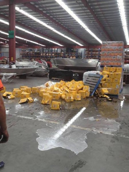 Неудачный день в картинках (21 фото) Неудачный день в картинках (21 фото)