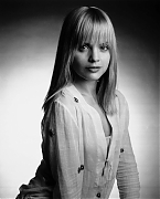 Мина Сувари (Mena Suvari) в фотосессии Джейсона Белла (Jason Bell)