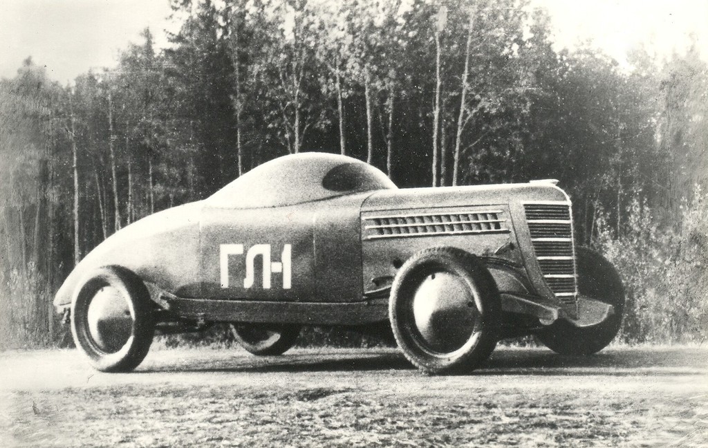 Советские автомобили 1930-40-х годов Советские автомобили 1930-40-х годов
