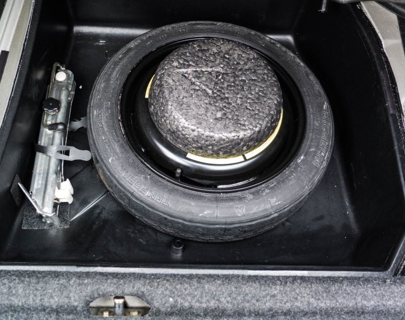 Audi 100 Turbo C3 :    80-