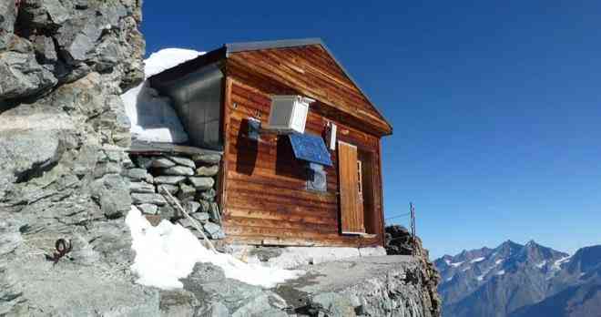 Вы видите эту маленькую точку в горах? Там находится хижина «Солвей»