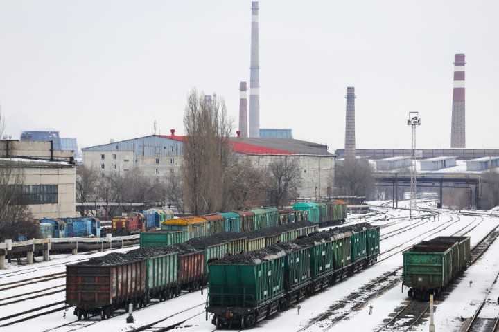Россия спасает Донбасс углем Россия спасает Донбасс углем