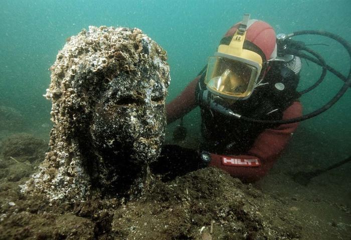 То, что ученые нашли на дне океана, разрушит древние мифы! Это открытие шокирует...