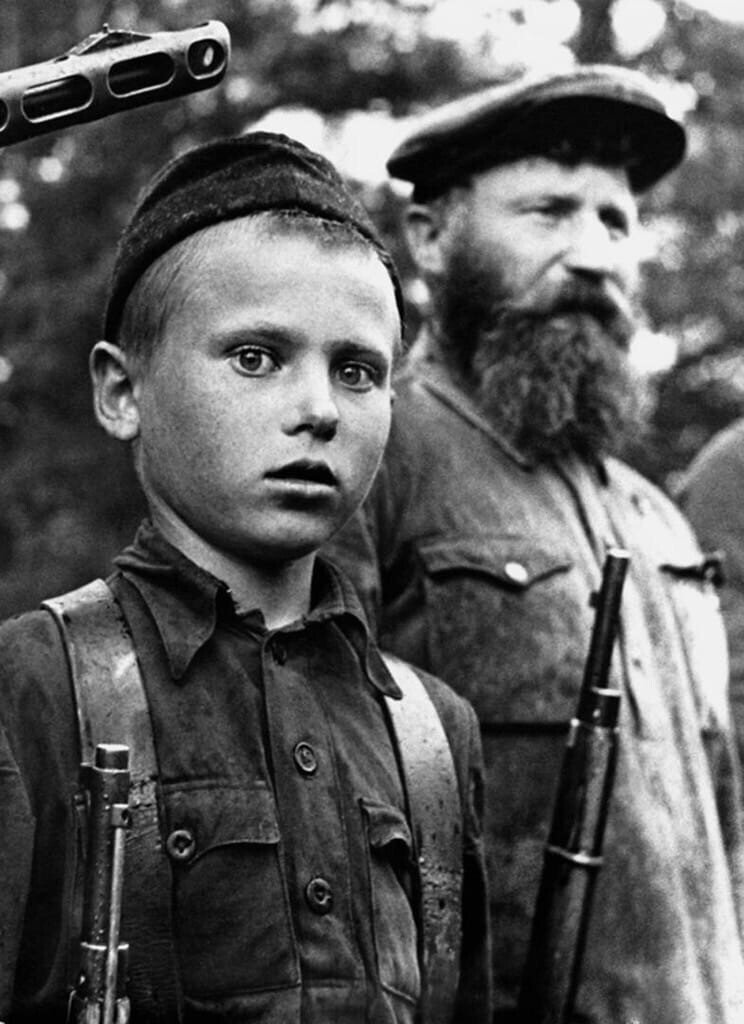 20 исторических снимков, к которым требуются пояснения