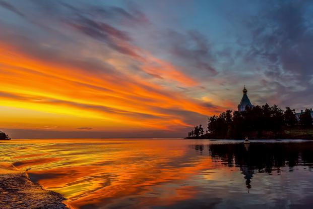 Закат на Валааме./ Фото: rrkt.ru Закат на Валааме./ Фото: rrkt.ru