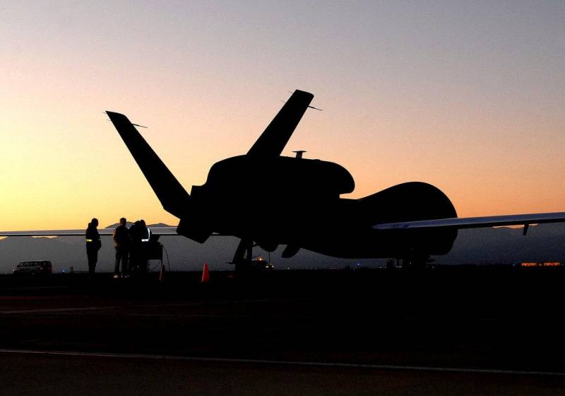 Что делал RQ-4A «Global Hawk» в 25 км от Мариуполя? Стратегическая разведка ВВС США наглеет у северных границ Кубани