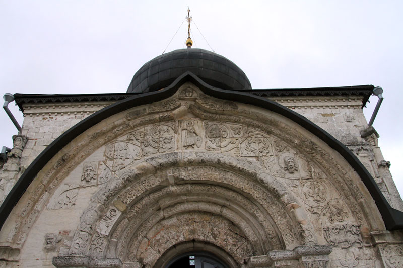 2013-10-19 Последний домонгольский каменный храм: Георгиевский собор (Юрьев-Польский) 1234 г. 2013-10-19 Последний домонгольский каменный храм: Георгиевский собор (Юрьев-Польский) 1234 г.