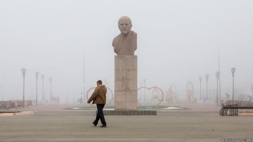 "Глупо думать, что придут японцы и всё исправят"