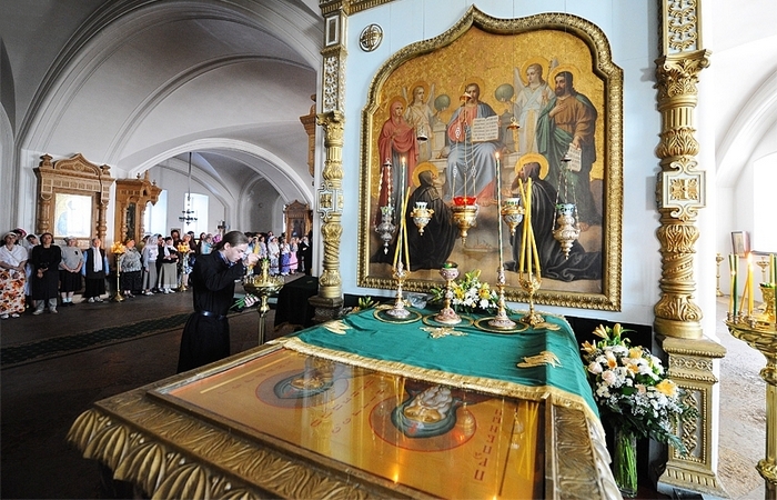 Мощи преподобных Сергия и Германа Валаамских./ Фото: anapahram.ru Мощи преподобных Сергия и Германа Валаамских./ Фото: anapahram.ru