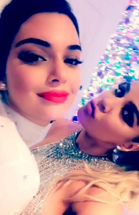 Кендалл Дженнер и Хлое Кардашьян