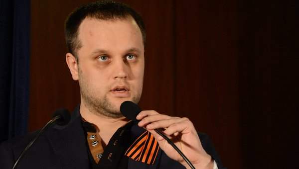 Губарев: Желающих попасть в ополчение больше, чем оружия