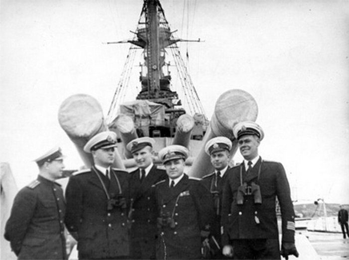 Судьба прототипа скульптуры моряка со станции Площадь Революции Судьба прототипа скульптуры моряка со станции Площадь Революции