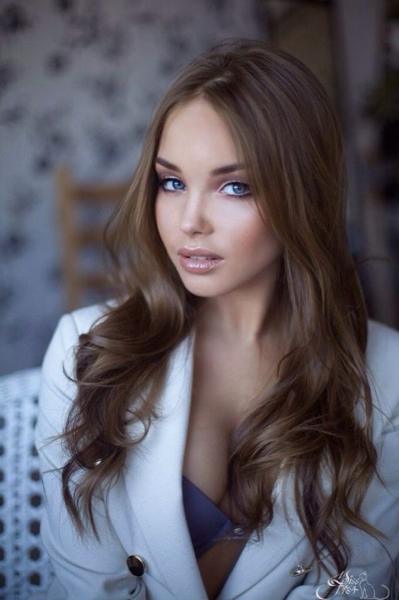 Девушки на фотографиях Девушки на фотографиях
