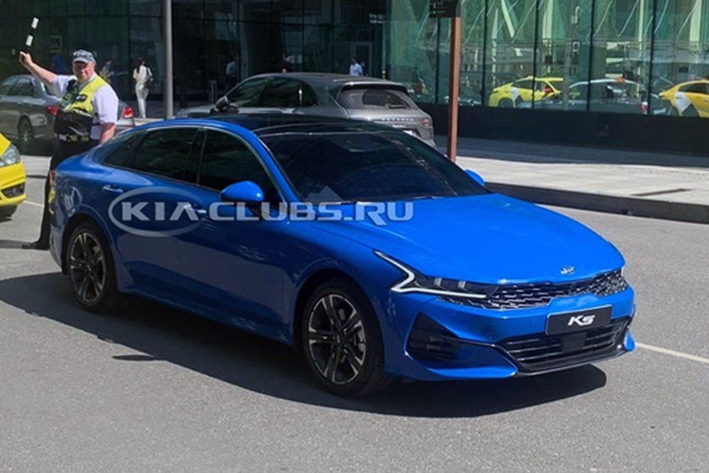 Новый Kia K5 сфотографировали в Москве. Новый Kia K5 сфотографировали в Москве