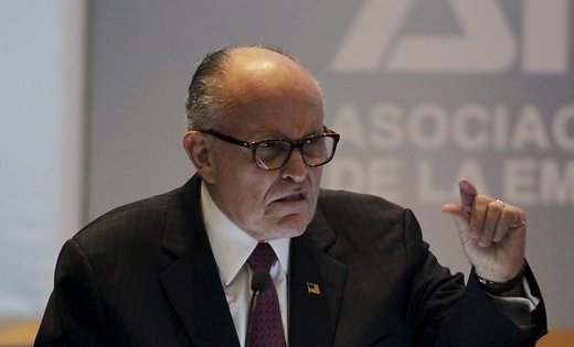 Советник Трампа: мы увеличим численность войск и поговорим с Путиным с позиции силы