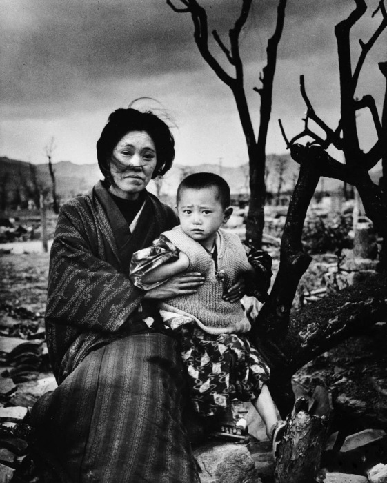 Трагедия в Хиросиме: Щемящие фотографии об атомной бомбардировке 1945 года.