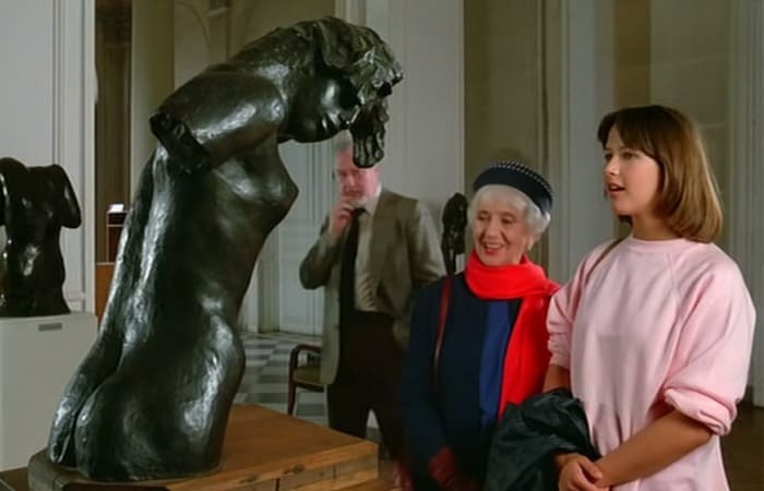 Кадр из фильма *Бум-2*, 1982 | Фото: kinokopilka.pro «Бум» 39 лет спустя: Как изменились актеры культового французского фильма 1980-х