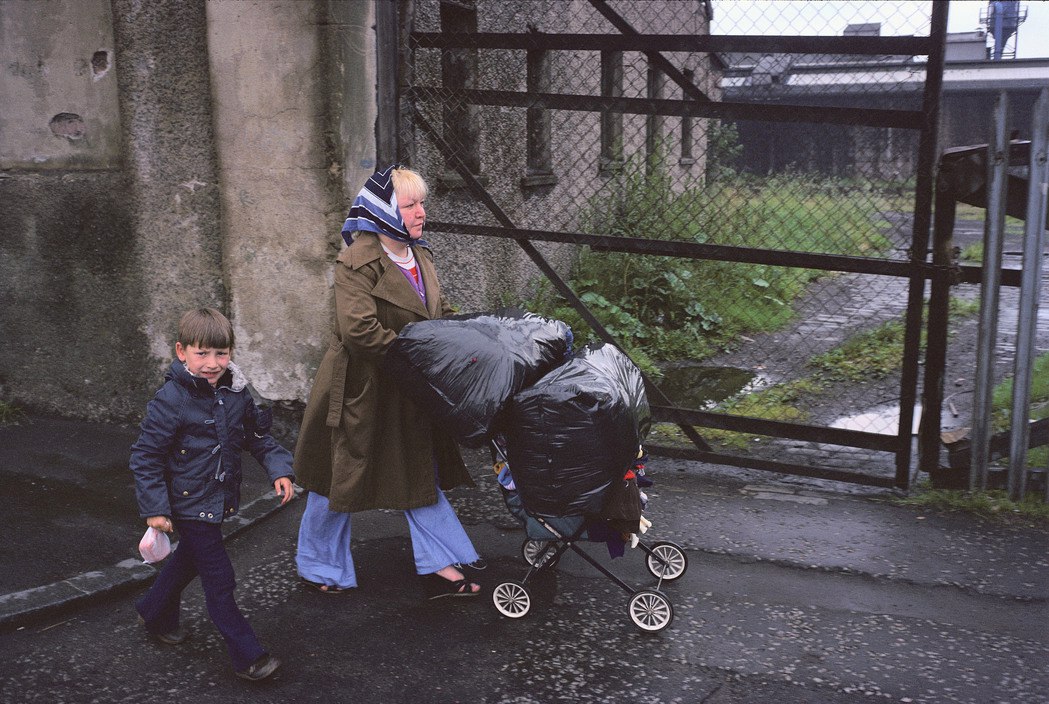 Шок-фото Европы 80-х годов. Вы всё ещё верите , что СССР был тюрьмой народов? Шок-фото Европы 80-х годов. Вы всё ещё верите , что СССР был тюрьмой народов?
