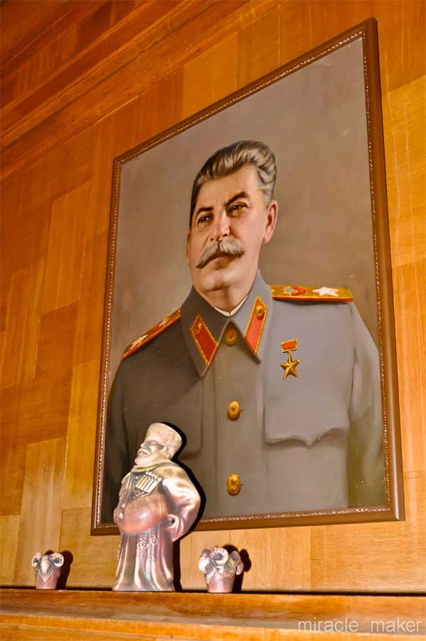 Экскурсия по даче Сталина Экскурсия по даче Сталина