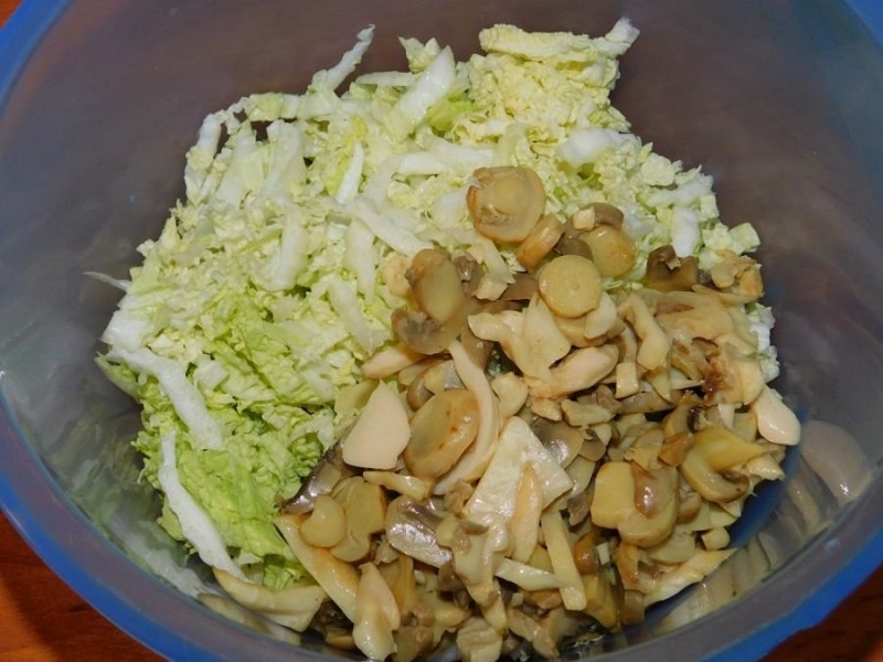 как приготовить салат с шампиньонами