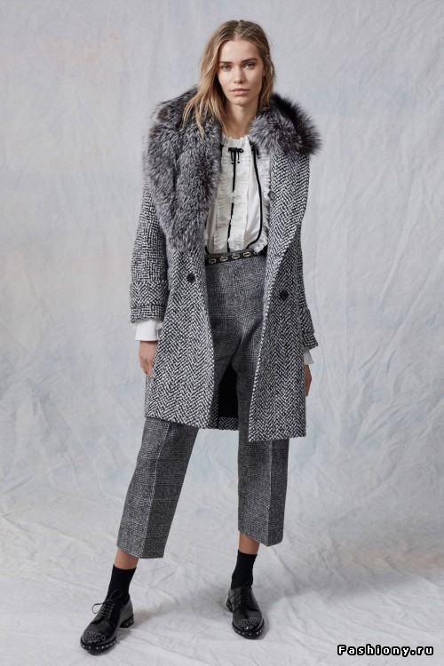 Межсезонная коллекция Ermanno Scervino pre-fall 2017 Межсезонная коллекция Ermanno Scervino pre-fall 2017