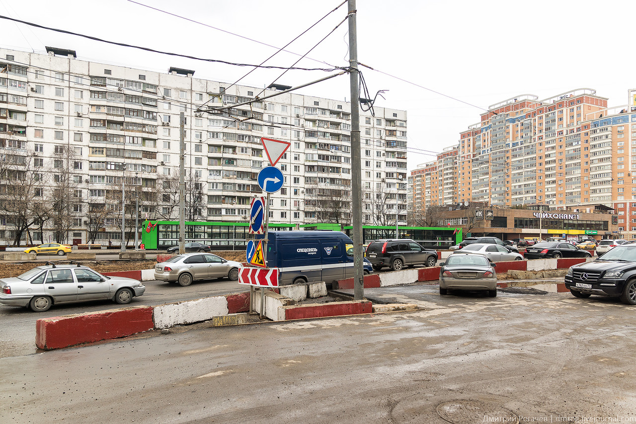 Туман в дремучем лесу. Станция метро Раменки Туман в дремучем лесу. Станция метро Раменки