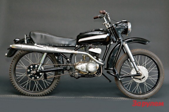 102_moto_0711_048 Фамильный альбом: 60 лет мотоциклам из Минска
