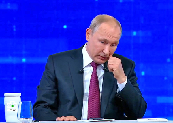 Пикейные жилеты могут сколько угодно мне говорить, что Путин договаривается с Западом, чтобы "дальше воровать" Пикейные жилеты могут сколько угодно мне говорить, что Путин договаривается с Западом, чтобы "дальше воровать"