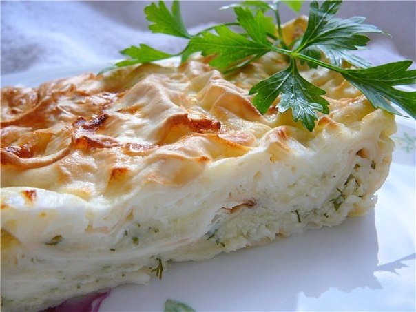 Пирог из лаваша с сыром и зеленью
