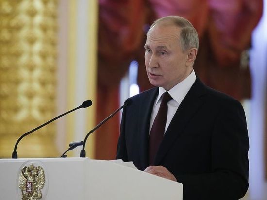 Политолог объяснил, почему обращение Путина разочаровало россиян Одна вода: почему обращение Путина разочаровало россиян