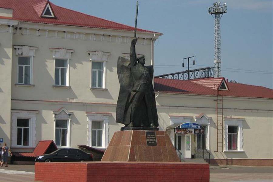 В Одесской области снесен памятник Григорию Котовскому