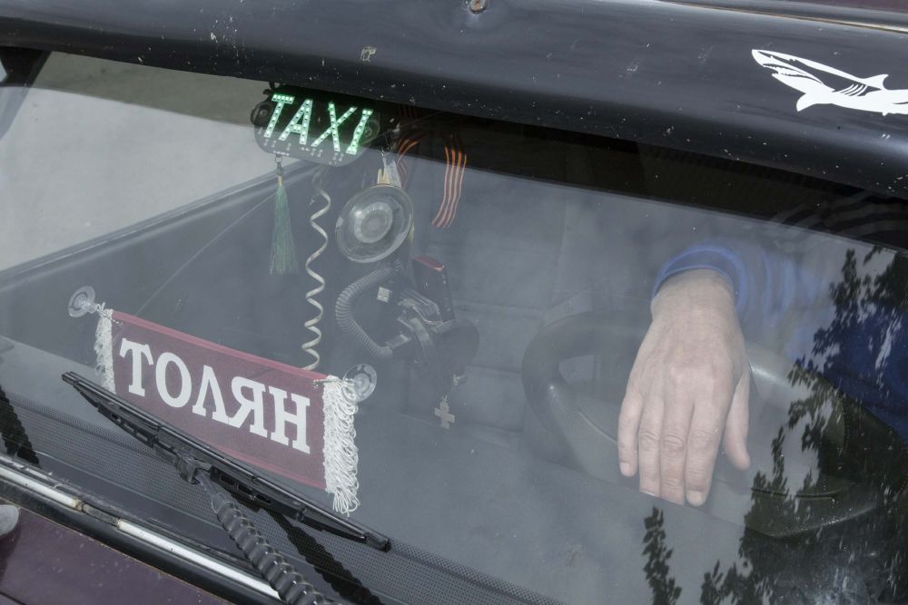 9 искренних фото из повседневной жизни города Дно