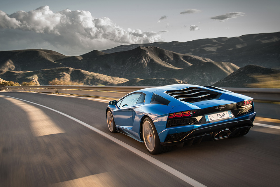 Тест-драйв Lamborghini Aventador S, после которого нужно заново учиться жить. Фото 15
