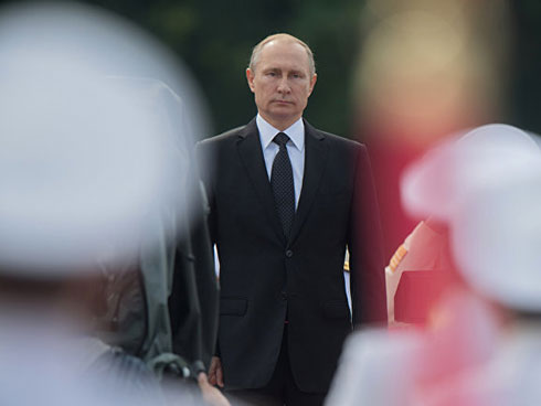 Откуда Путин уйдет раньше: с Украины или из России?