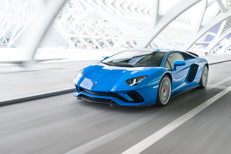 Тест-драйв Lamborghini Aventador S, после которого нужно заново учиться жить. Фото 1