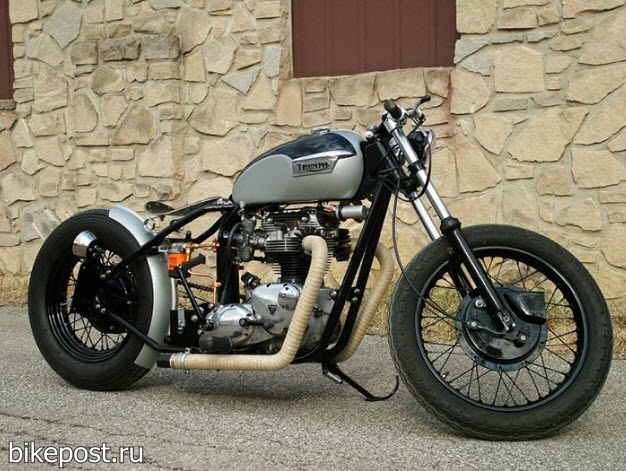 Кастом из старинного мотоцикла Triumph