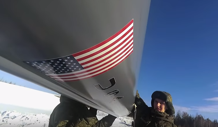 Все секретные разработки США, еще не принятые на вооружение, попали в руки Минобороны РФ Все секретные разработки США, еще не принятые на вооружение, попали в руки Минобороны РФ