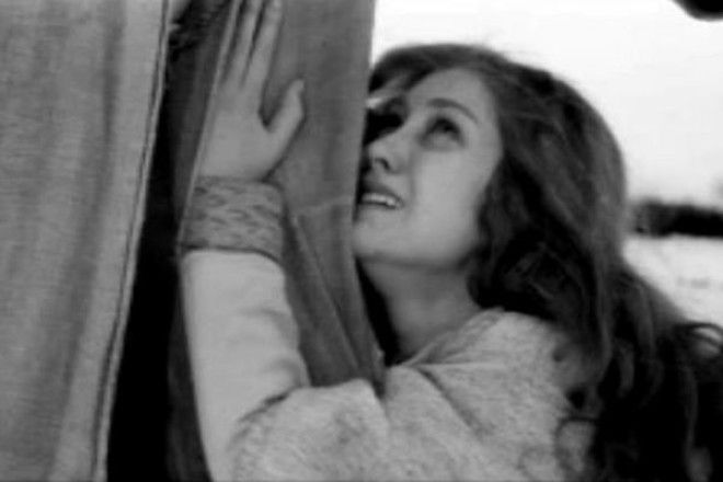 24-летняя Ирина исполнила эпизодическую роль Марии Магдалены в картине режиссера Андрея Тарковского. 24летняя Ирина исполнила эпизодическую роль Марии Магдалены в картине режиссера Андрея Тарковского