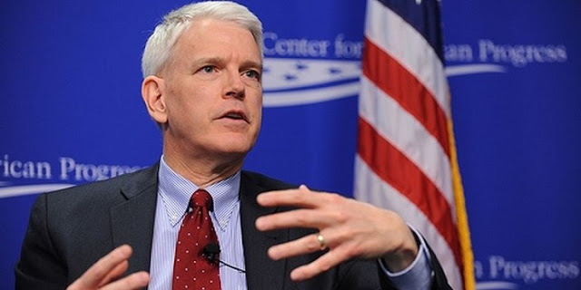Американский дипломат рассказал, почему США помогают Украине Американский дипломат рассказал, почему США помогают Украине