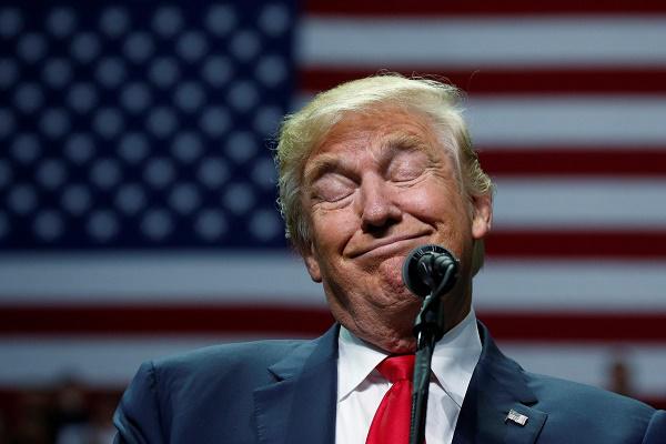 СМИ узнали о помощи Киева Клинтон в предвыборной борьбе против Трампа Киев умудрился «наследить» в предвыборной компании Трампа, - СМИ