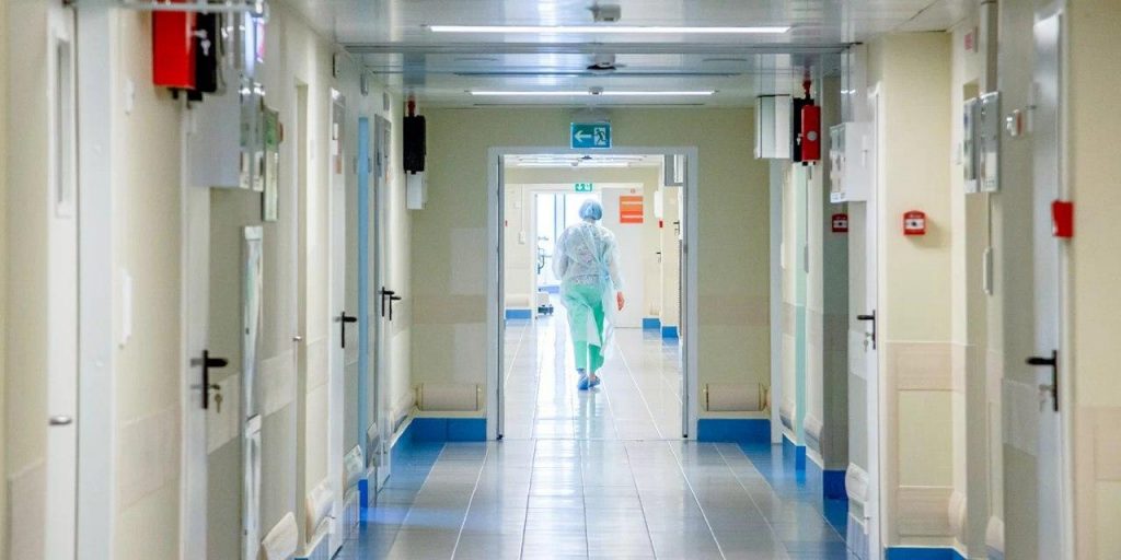 В Москве отмечено самое низкое число новых случаев COVID-19 за два месяца