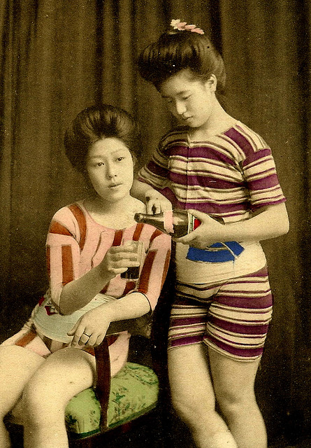 Гейши на раритетных фотографиях начала XX века (14 фото) Японские гейши