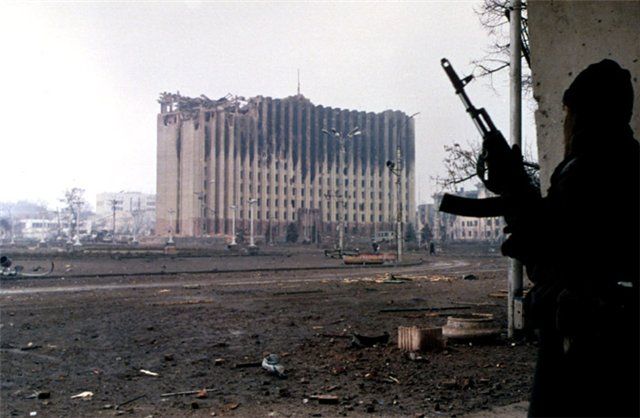 Трагический штурм Грозного в 1995 году на Новый год Трагический штурм Грозного в 1995 году на Новый год