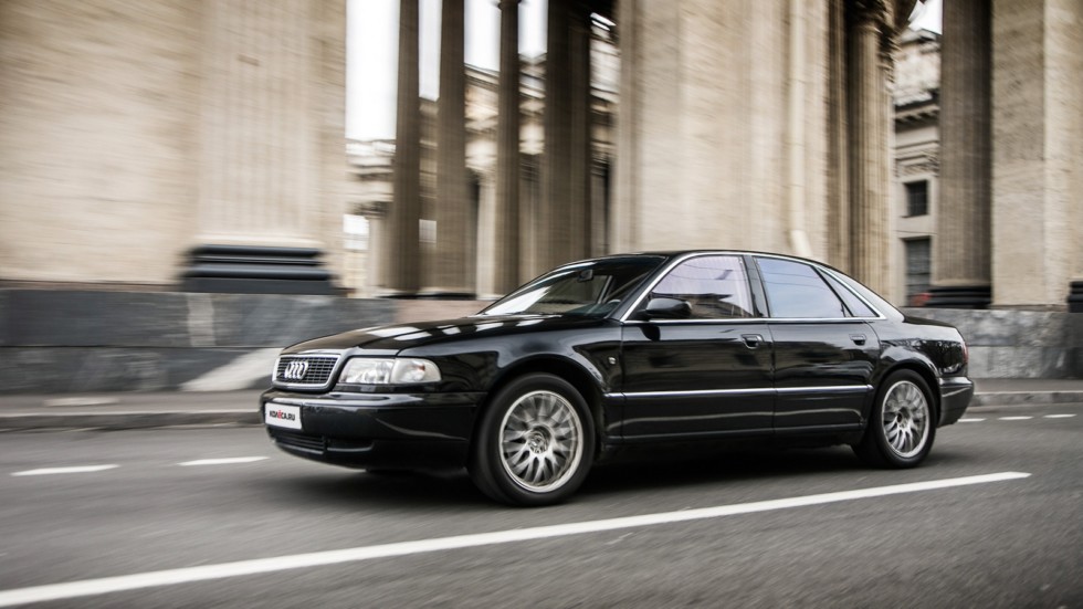 Audi-A8-(110)
