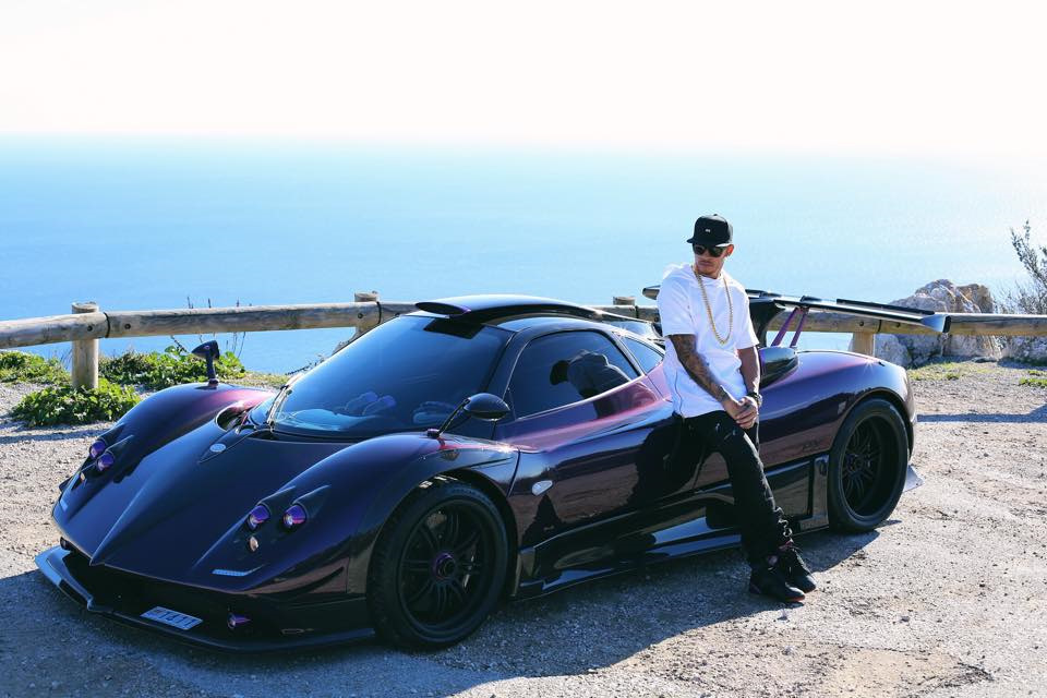 И бит, и крашен: как суперкары Pagani получают новую жизнь после ДТП И бит, и крашен: как суперкары Pagani получают новую жизнь после ДТП